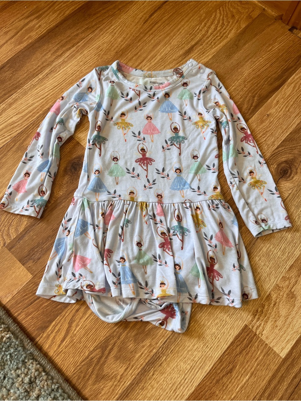 Posh Peanut Long Sleeve Twirl Bodysuit “Noel” Print Size 18-24 month